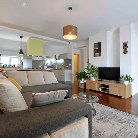 Apartament Envi Murter