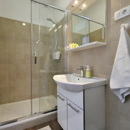 Apartment Envi